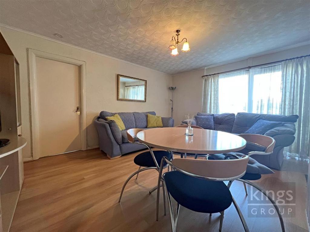 A Cosy 1 Bedroom Apartment انفيلد المظهر الخارجي الصورة