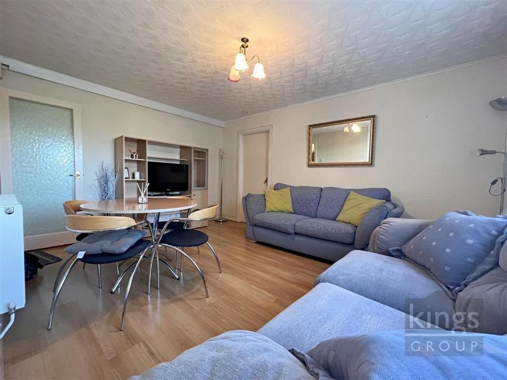 A Cosy 1 Bedroom Apartment انفيلد المظهر الخارجي الصورة